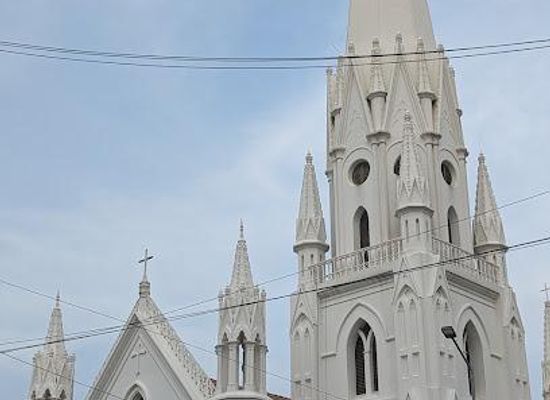india/chennai/attraction/santhome-cathedral-basilica