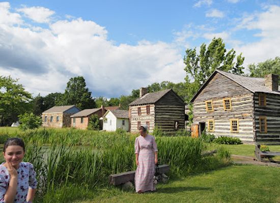 pennsylvania/piedmont/attraction/old-bedford-village