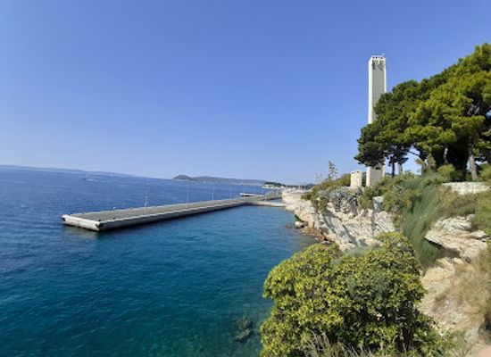 croatia/split/attraction/sailor-lighthouse