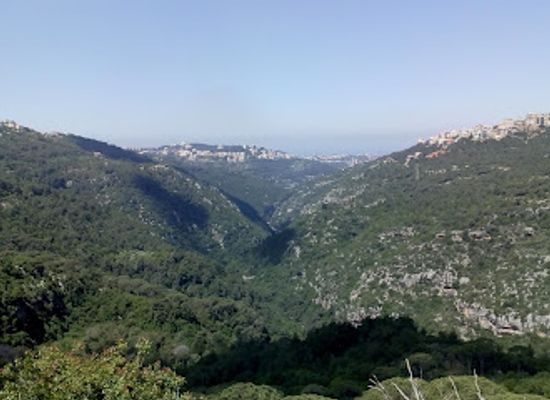 lebanon/chouf-district/attraction/hiking-local-guide-shouf-region