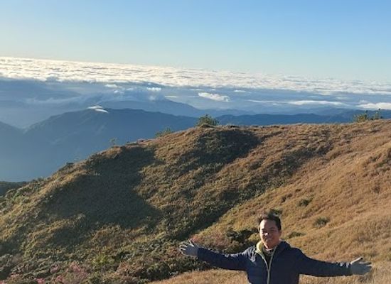 philippines/mt-pulag/attraction/mt-pulag-radio-tower