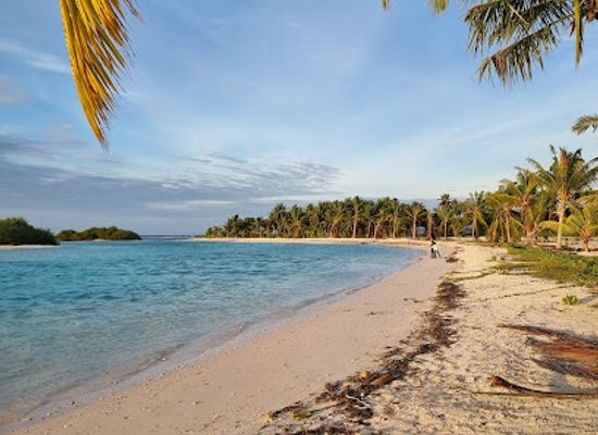 maldives/seenu-atoll/attraction/meedhoo-tourism-zone-beach