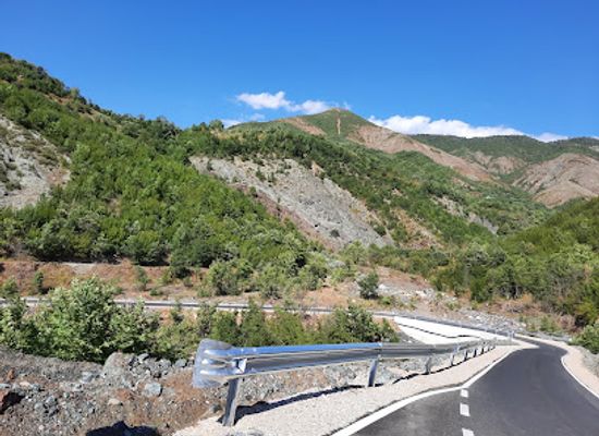 albania/kurbin/attraction/ura-e-gurres-polis