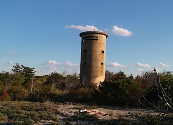 delaware/rehoboth-beach/attraction/wwii-observation-tower-1-rehoboth-beach