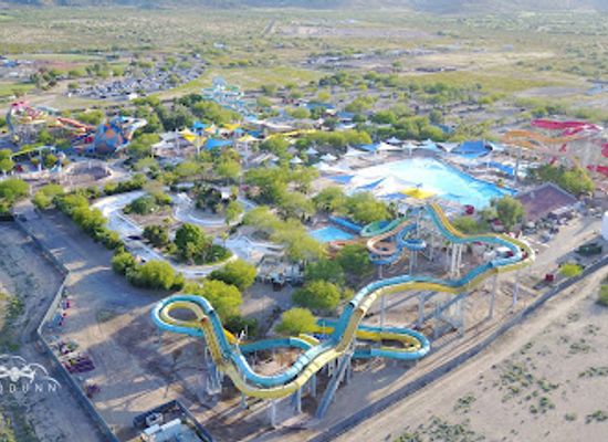 arizona/phoenix/attraction/hurricane-harbor-phoenix
