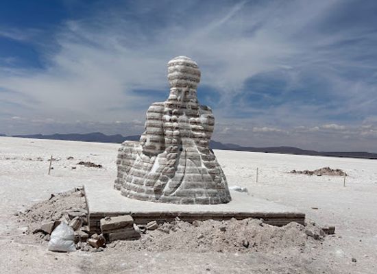 bolivia/salar-de-uyuni/attraction/playa-blanca-primeiro-hotel-de-sal-da-bolivia-e-do-mundo