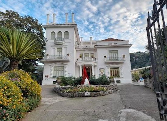 italy/sorrento/attraction/parco-di-villa-fiorentino