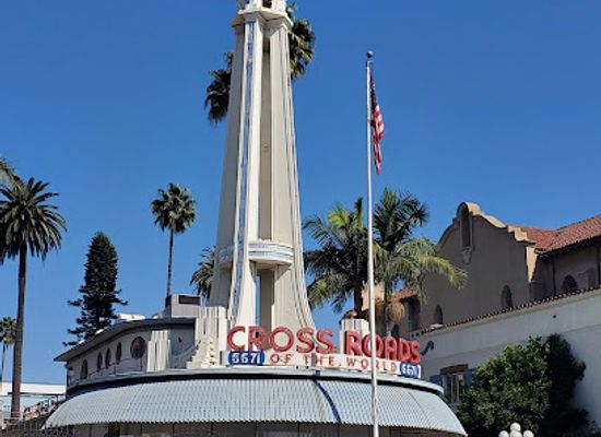 california/hollywood/sunset-strip/attraction/crossroads-of-the-world