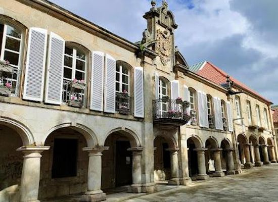 spain/galicia/attraction/pazo-mugartegui