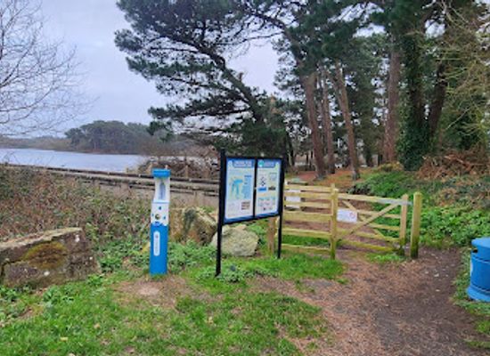 guernsey/moulin-huet-bay/attraction/the-millennium-walk