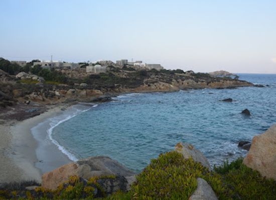greece/naxos/attraction/paralia-kavos
