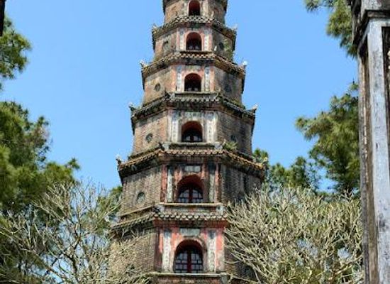 vietnam/hue/attraction/thien-mu-pagoda