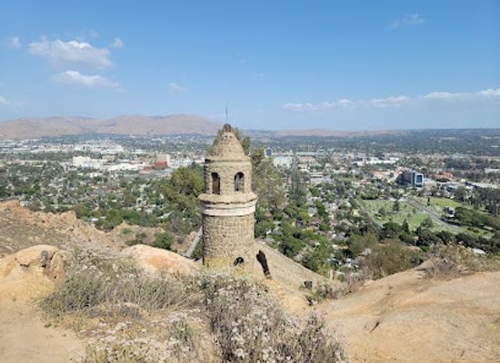california/inland-empire/attraction/mount-rubidoux-park
