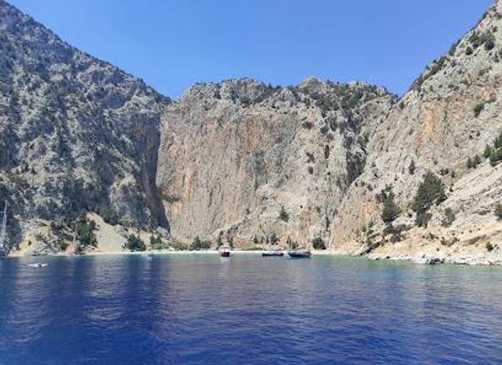 greece/south-aegean/attraction/saint-george-bay
