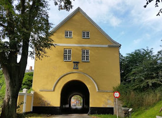 denmark/funen/attraction/landporten