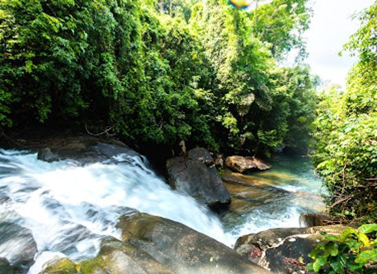 thailand/trat/attraction/huang-nam-khiao-waterfall