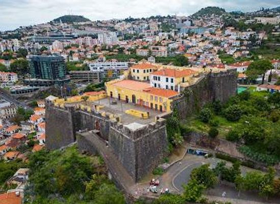 portugal/madeira/attraction/madeira-tuk-tuk-funchal-city-tours