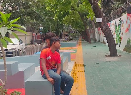 bangladesh/dhaka/banani/attraction/banani-bidyaniketan-park