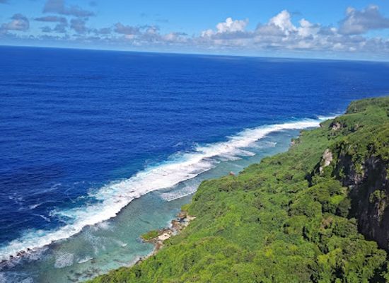 tonga/lofanga/attraction/fangatave-cliffs-lookout-platform