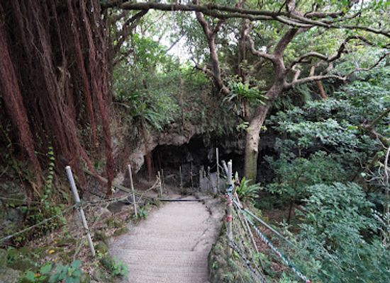 japan/okinawa/attraction/todoroki-cavern