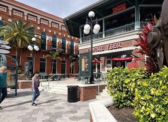 florida/tampa-bay-area/attraction/centro-ybor