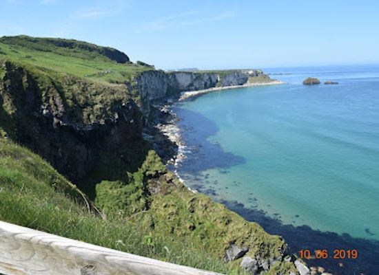 ireland/causeway-coastal-route/attraction/giant-s-causeway-bushmills-railway