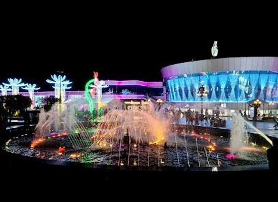 egypt/sharm-el-sheikh/attraction/soho-square-dancing-fountain