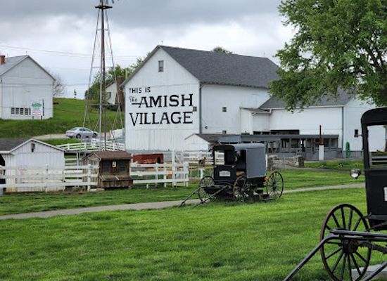 pennsylvania/amish-country/attraction/the-amish-village