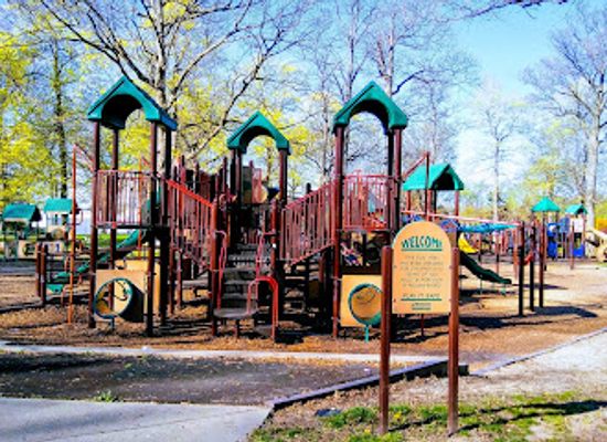 indiana/anderson/attraction/shadyside-memorial-park-chinese-gardens