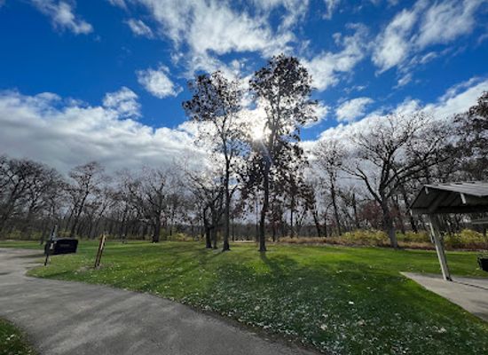 illinois/rockford/attraction/blackhawk-springs-forest-preserve