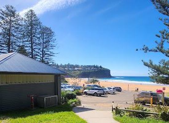 australia/central-coast/attraction/bilgola-beach