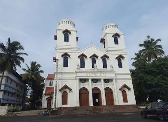 india/kozhikode/attraction/mother-of-god-roman-catholic-cathedral