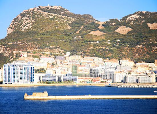 gibraltar/north-front/attraction/port-of-gibraltar