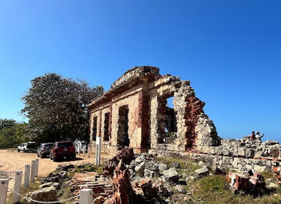 puerto-rico/big-island/attraction/ruinas-del-faro