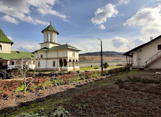 romania/valcea/attraction/govora-monastery