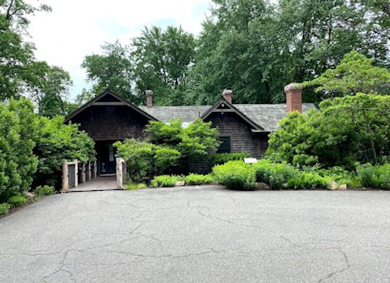 connecticut/bridgeport/attraction/ct-audubon-birdcraft-museum