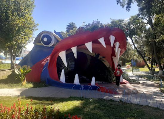 bolivia/cochabamba-valley/attraction/parque-mariscal-santa-cruz