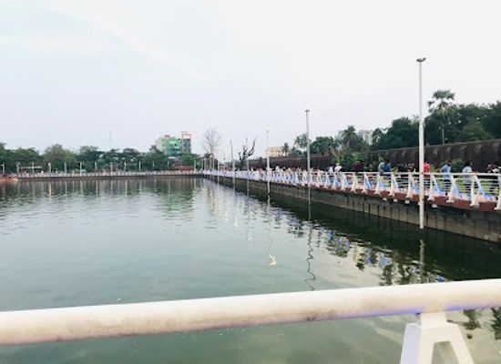 bangladesh/sylhet/attraction/dhopa-dighir-par-walkway