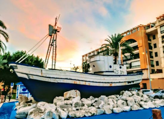 spain/marbella/attraction/rotonda-del-barco