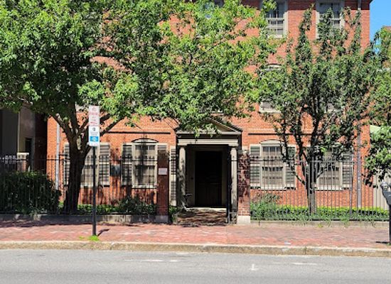maine/south-portland/attraction/maine-historical-society-and-the-wadsworth-longfellow-house