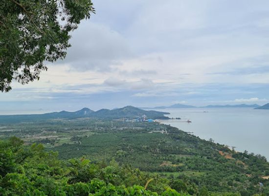 indonesia/north-kalimantan/attraction/rindu-alam-singkawang