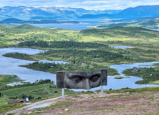 norway/rauland/attraction/vidsyn-masken-pa-vierli