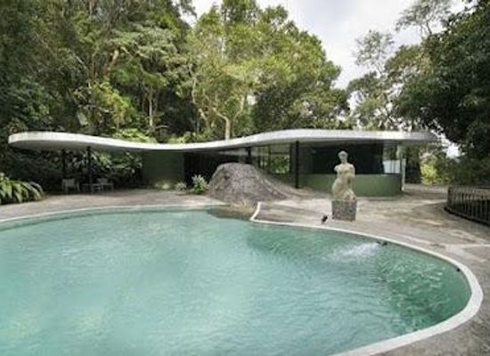 brazil/rio-de-janeiro/attraction/casa-das-canoas-fundacao-oscar-niemeyer