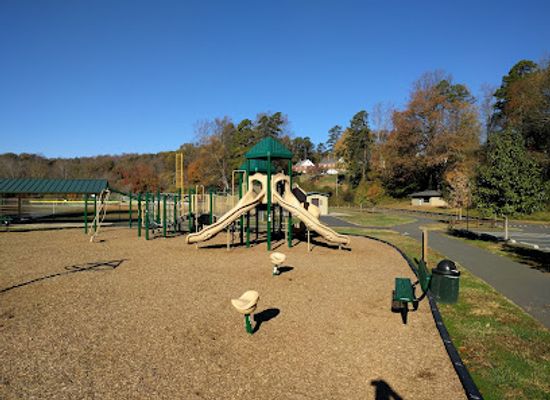 virginia/charlottesville/attraction/azalea-park