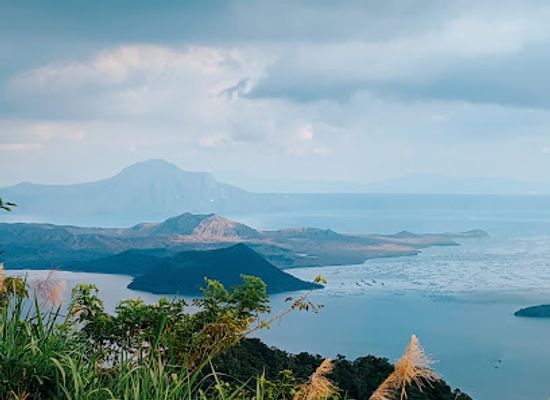 philippines/taal-volcano/attraction/sky-ranch-tagaytay