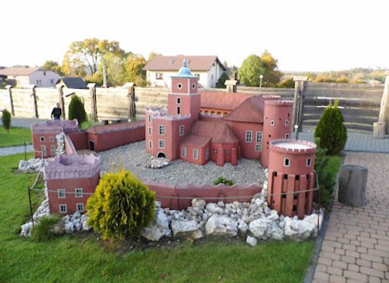 poland/silesia/attraction/park-miniatur-w-podzamczu