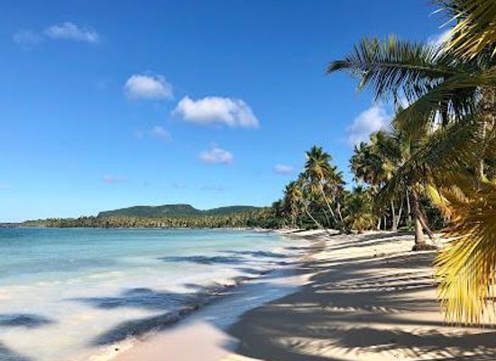 dominican-republic/samana/attraction/bahia-de-las-galeras