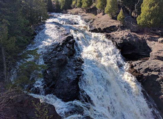 minnesota/lake-superior-s-north-shore/attraction/cross-river-falls