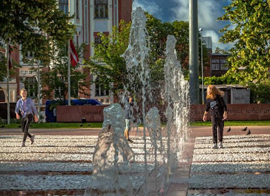 latvia/liepaja/attraction/jana-cakstes-area