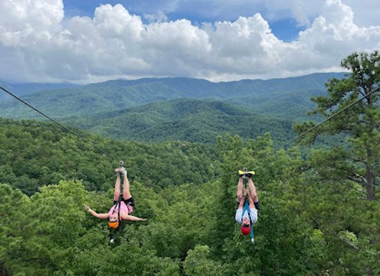 north-carolina/great-smoky-mountains/attraction/climb-works-smoky-mountains-zipline-tour